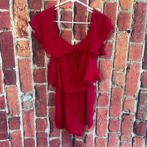 NWT L*Space Seaside Ruffle Romper in Cherry Red Size small - Picture 5 of 16